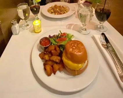 Photo Trinity Place Bar & Restaurant - 28