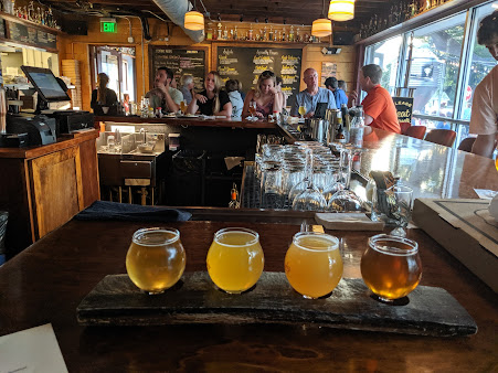 Photo Trophy Brewing & Pizza - 12