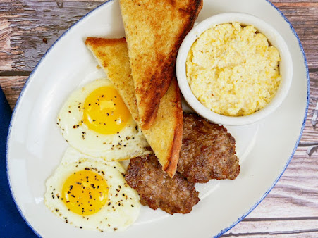 Photo Tupelo Honey Southern Kitchen & Bar - 23