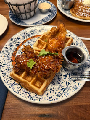 Photo Tupelo Honey Southern Kitchen & Bar - 26