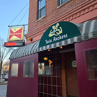 Photo Twin Anchors Restaurant & Tavern - 13