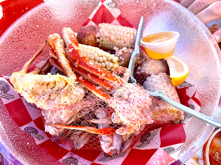 Photo Two Mile Crab House & Crush Bar - 10