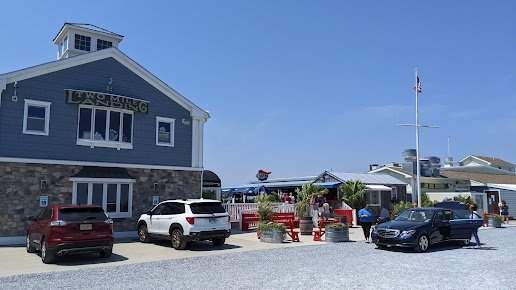 Photo Two Mile Crab House & Crush Bar - 13
