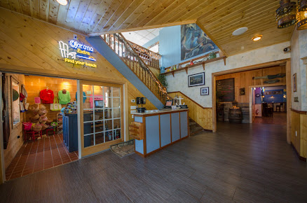 Photo Two Mile Crab House & Crush Bar - 26