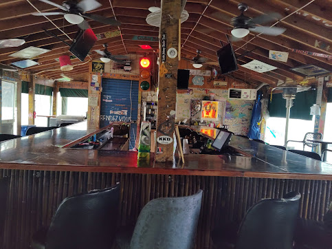 Photo Two Trees Sports Bar Grill - 17
