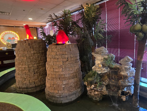 Photo Two Volcano Seafood Boil Buffet - 10