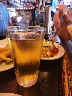 Photo Ugly Mug Bar & Restaurant - 10
