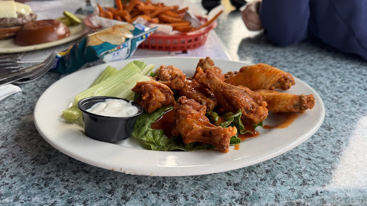 Photo Ugly Mug Bar & Restaurant - 19