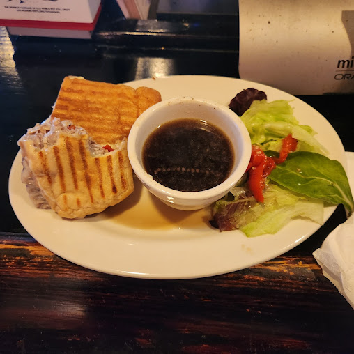 Photo Ugly Mug Bar & Restaurant - 20
