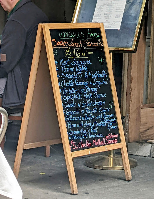 Menu Umbertos Clam House - 3