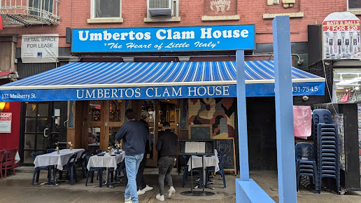 Photo Umbertos Clam House - 20