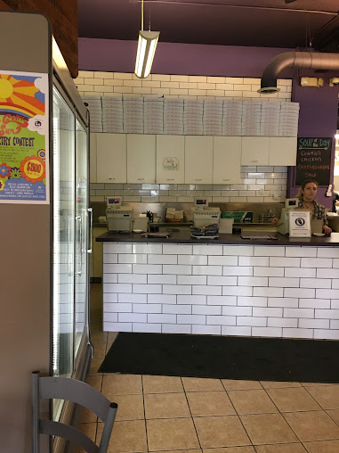 Photo Undercover Eggplant Co - 28