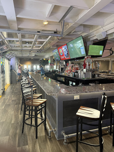 Photo Urie's Waterfront Restaurant - 27