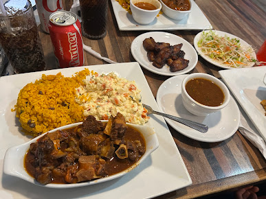 Photo Versace Dominican Restaurant Caribbean Food - 26