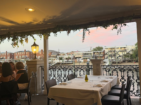 Photo Vetro Restaurant & Lounge - 22