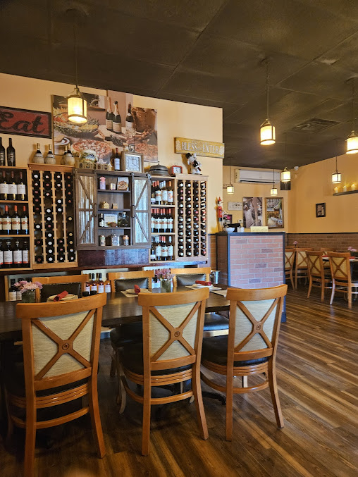 Photo Vicinis Italian Restaurant And Pizzeria - 12