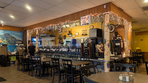 Photo Vic's Italian Restaurant & Pizzeria - 22