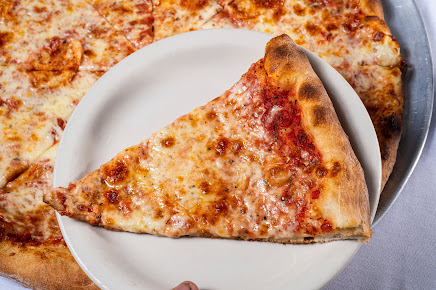Photo Vic's Pizzeria - 7