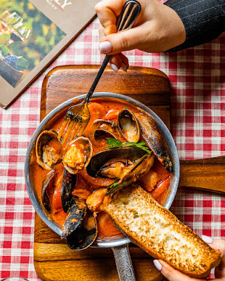 Photo Vitaly Italian & Woodfire Pizza Restaurant - 13