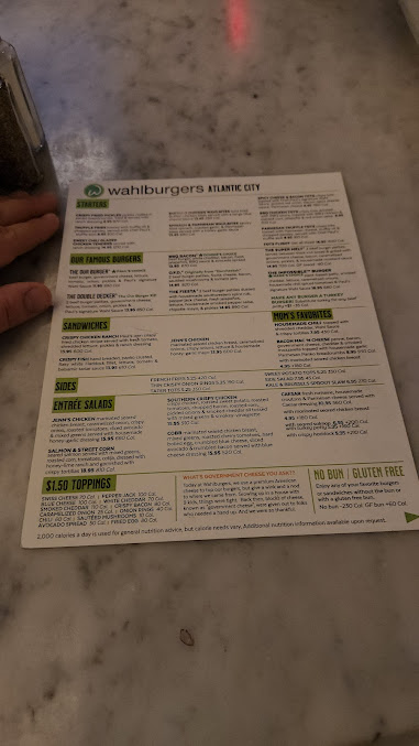 Menu Wahlburgers - 4