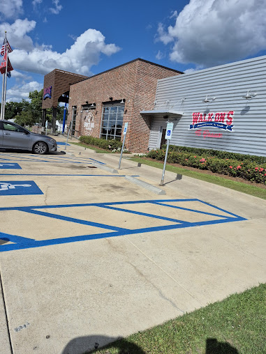 Photo Walk Ons Sports Bistreaux Alexandria Restaurant - 11