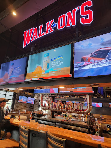 Photo Walk-On's Sports Bistreaux - Katy Restaurant - 15