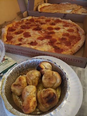 Photo Wileys New York Style Pizza - 13