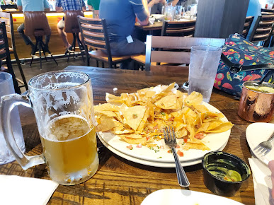 Photo Wood Iron Gameday Restaurant And Bar - 15