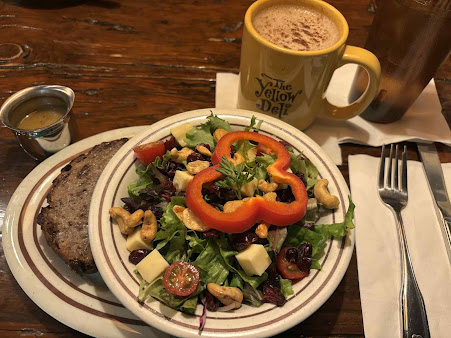 Photo Yellow Deli - 28