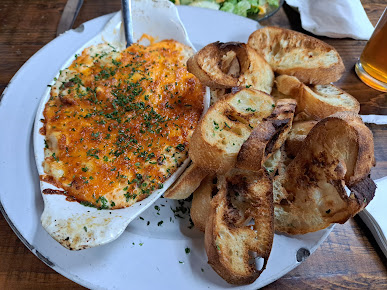 Photo Zach Greenlees Fireside Restaurant Lounge - 7
