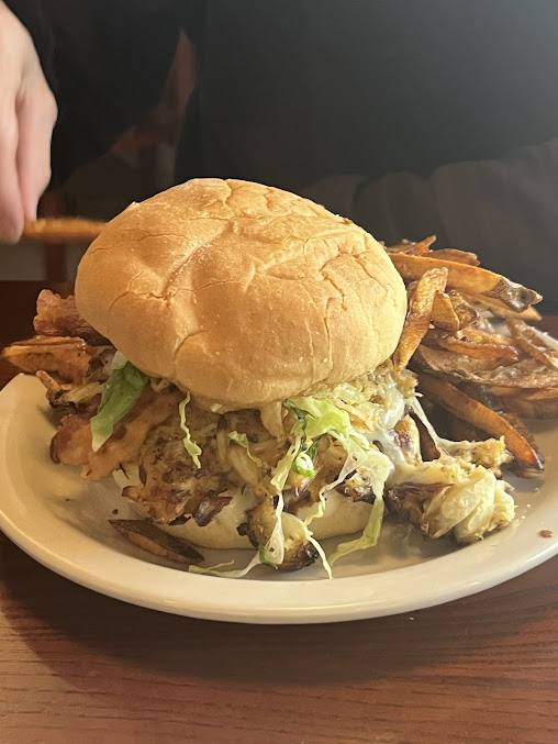 Photo Zach Greenlees Fireside Restaurant Lounge - 9