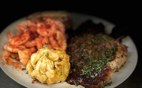 Photo Zach Greenlees Fireside Restaurant Lounge - 18