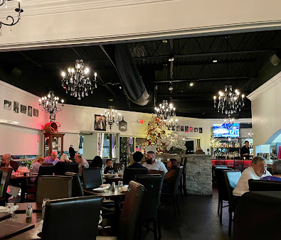 Photo Zuccarellis Italian Restaurant And Bar - 25