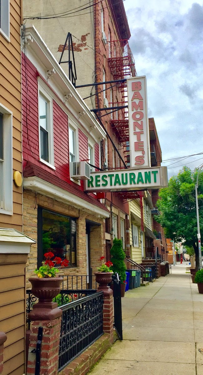 Bamonte's