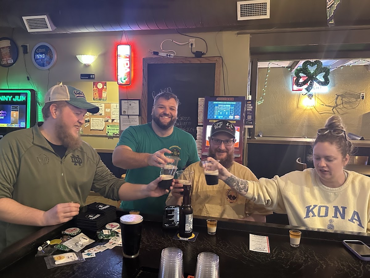 Bulldogs Bar & Grill