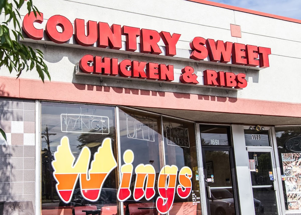 Country Sweet Chicken & Ribs