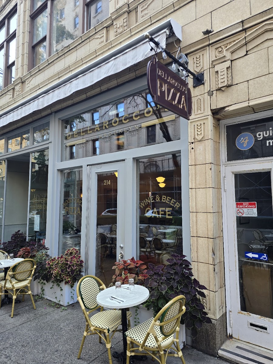 Dellarocco's Brick Oven Pizza