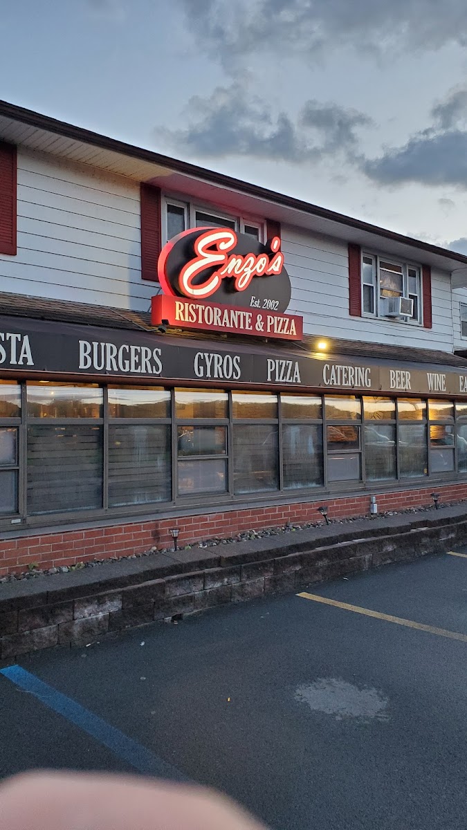 Enzo's Ristorante & Pizza