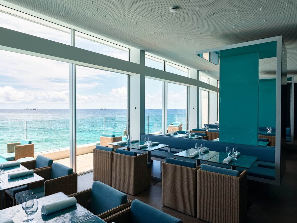 Icebergs Dining Room And Bar