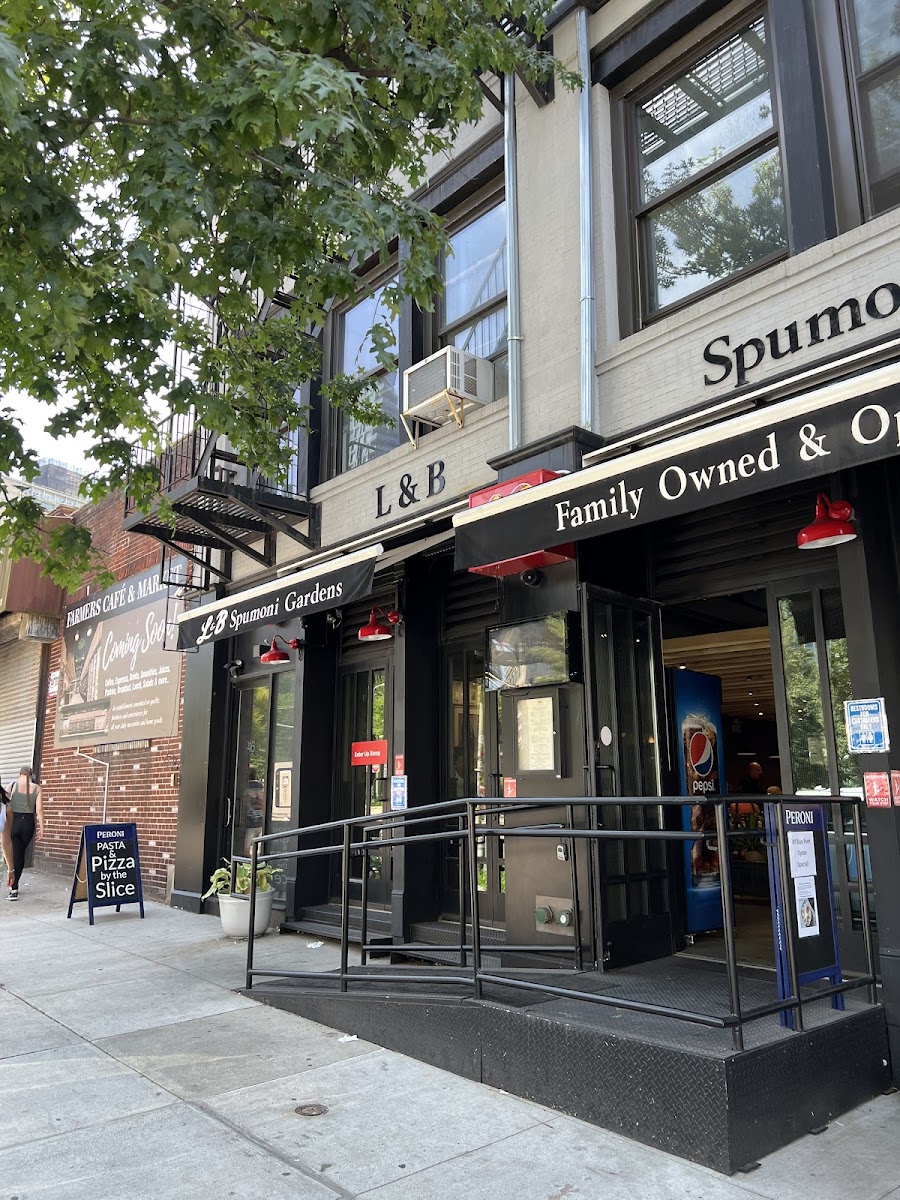 L&B Spumoni Gardens