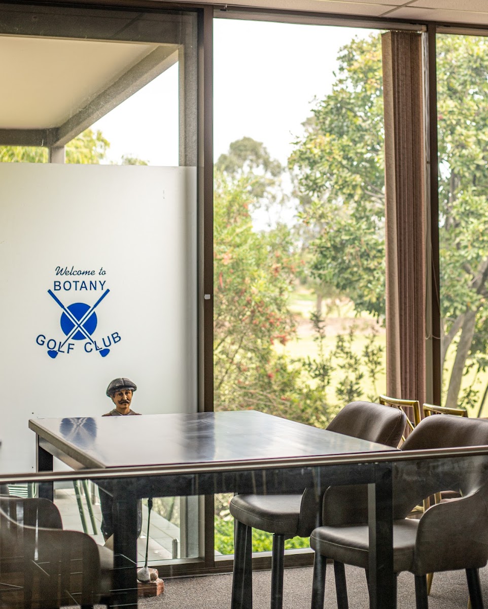 Livadi Restaurant At Botany Golf Club