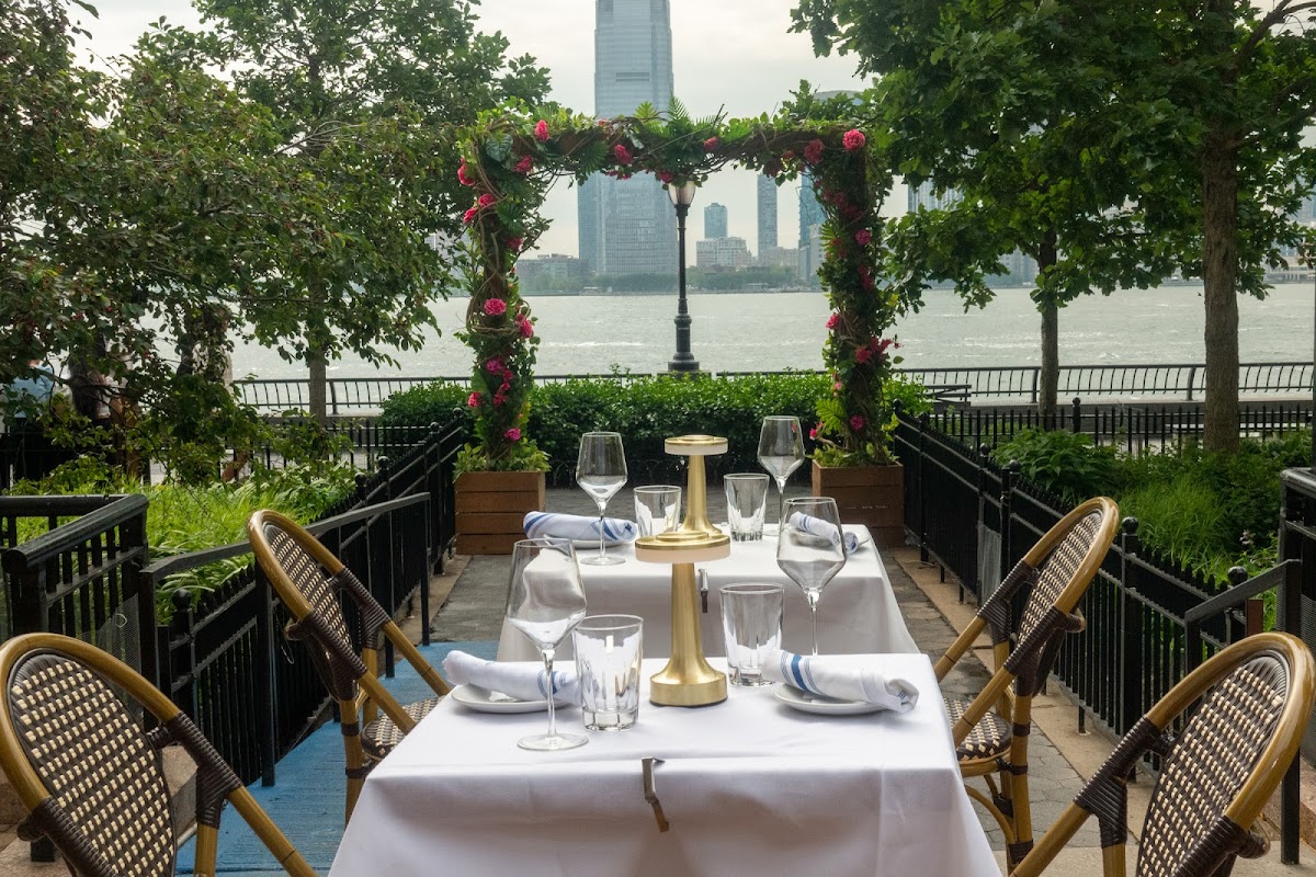 Mezze On The River