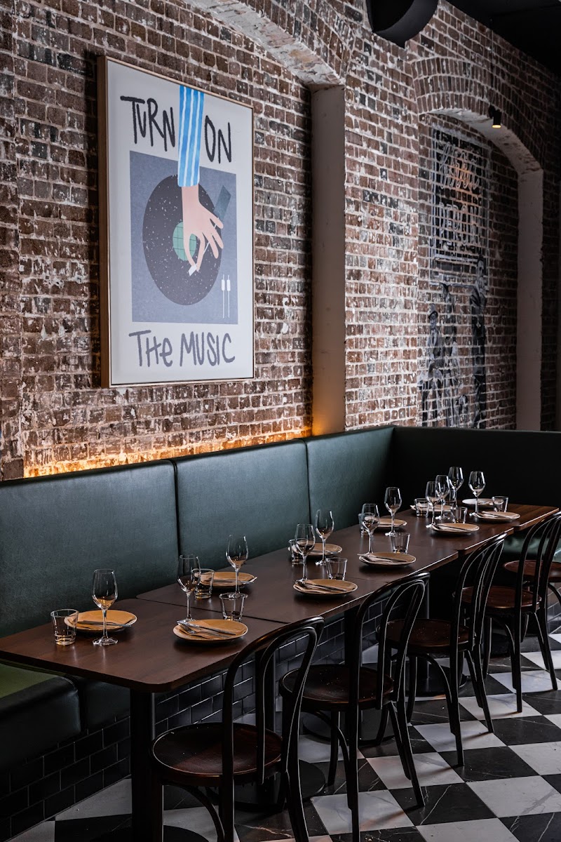 Next Door Cbd Restaurant & Bar