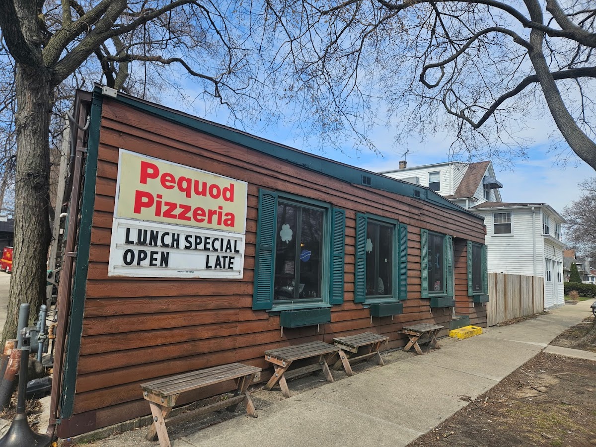 Pequod's Pizza