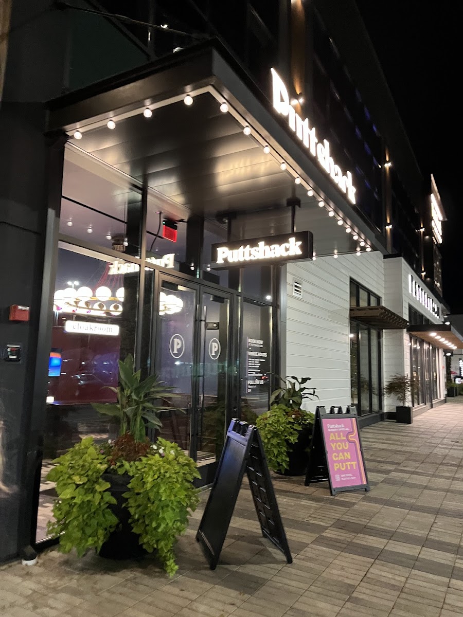 Puttshack - Skokie