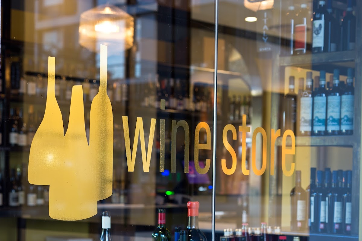 Sella Vinoteca