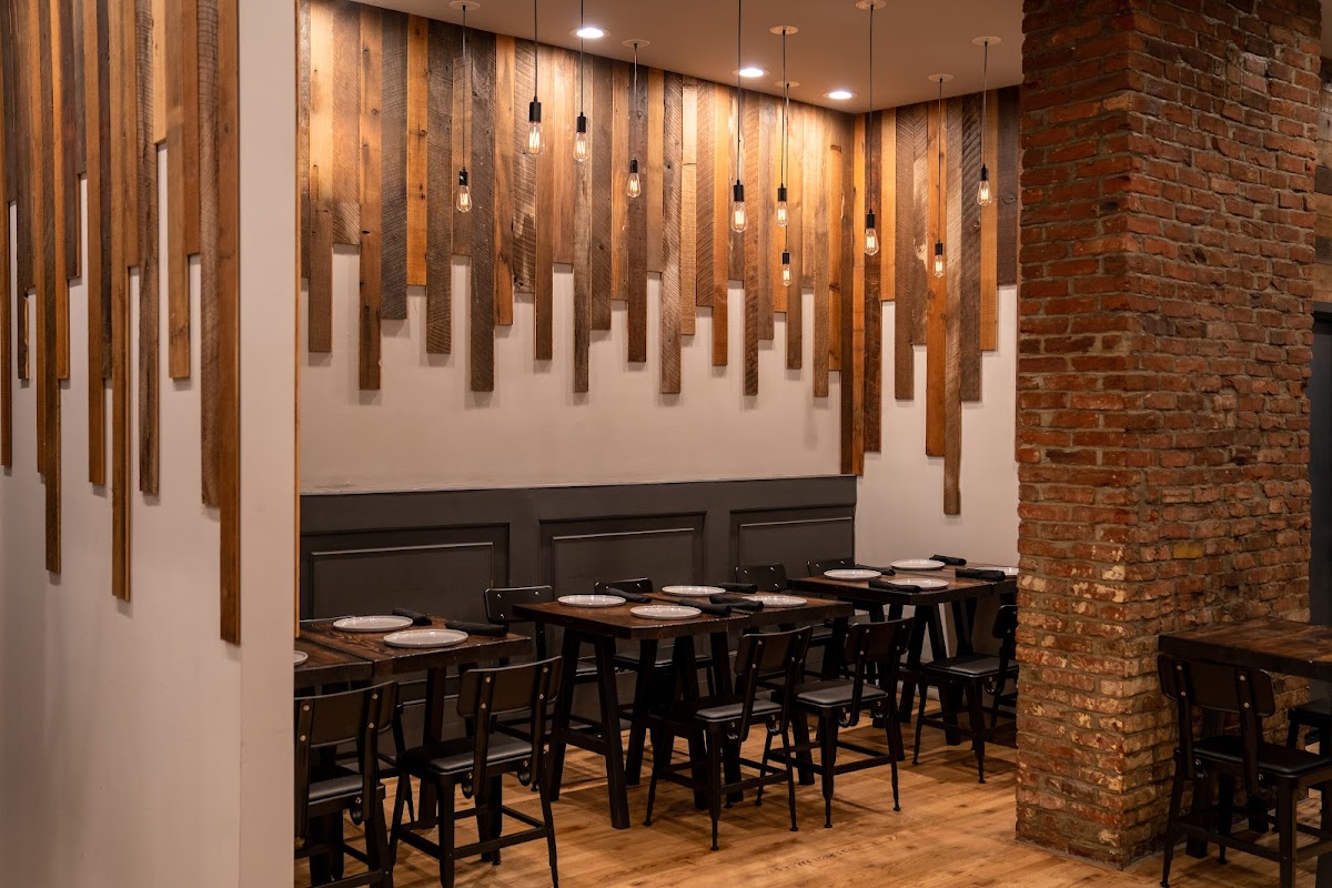 Urban Tandoor - Indian Restaurant & Bar, Harrison, New Jersey