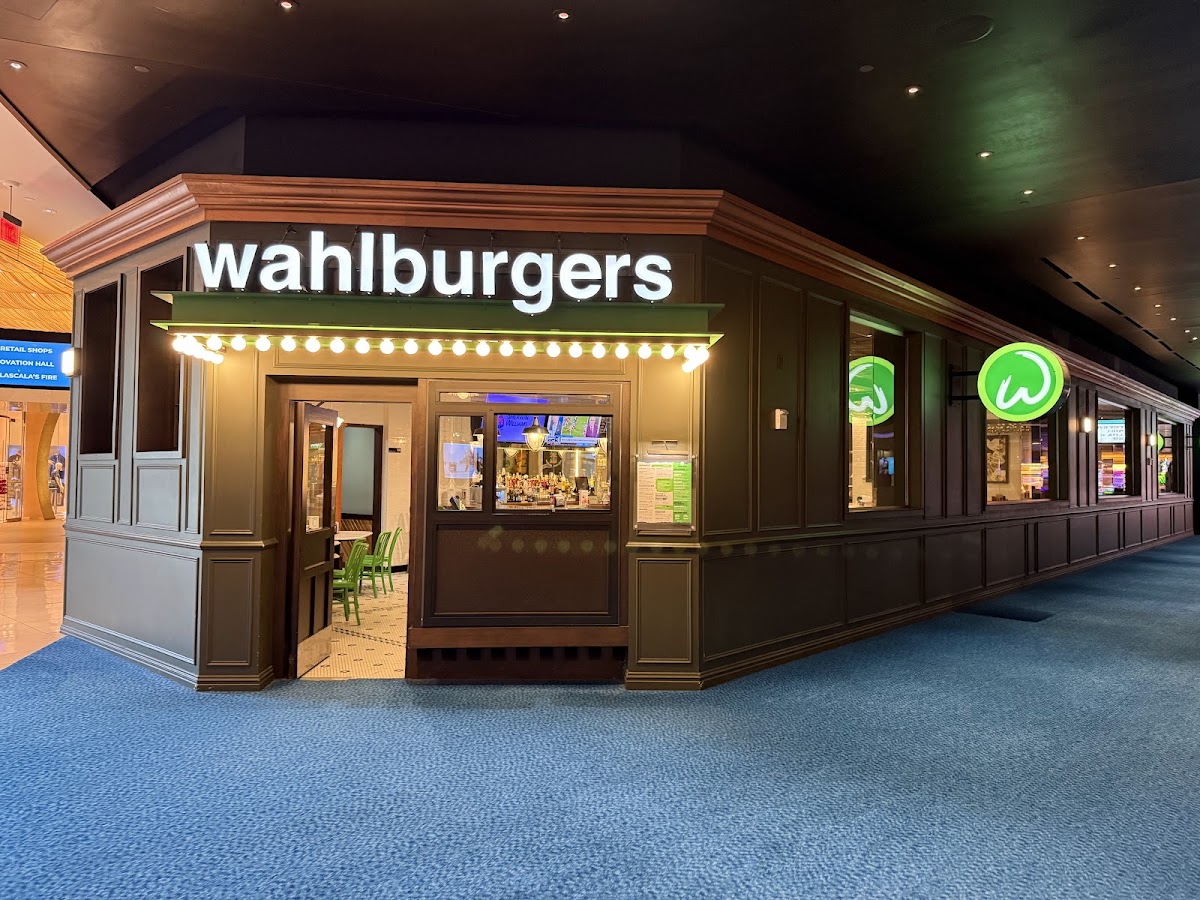 Wahlburgers